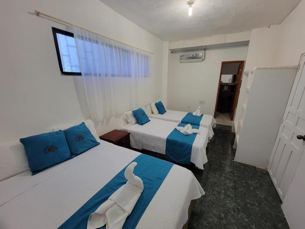 Hostal Gosen Puerto Baquerizo Moreno Luaran gambar